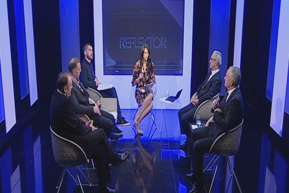 Reflektor, Foto: Printscreen