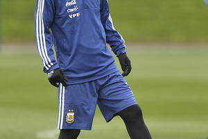 Mesi trenirao uoči prijateljske utakmice sa Španijom