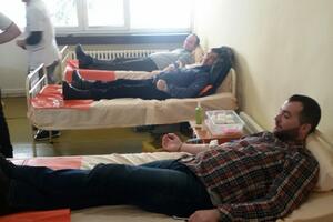 U akciji dobrovoljnog davanja krvi u Plužinama prikupljeno 55...