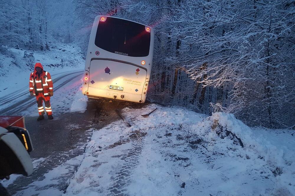 autobus Teodo, Foto: Radio Tivat