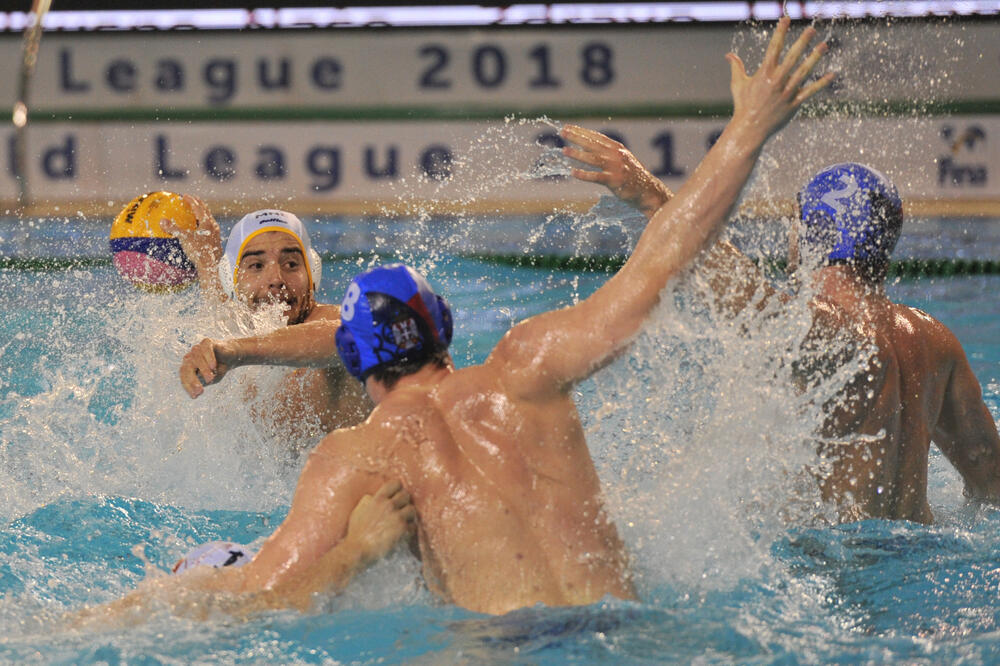 Vaterpolo Crna Gora - Srbija, Foto: Savo Prelević