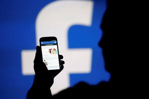 Nastavlja se pad akcija Facebook-a, izgubili oko 50 milijardi...