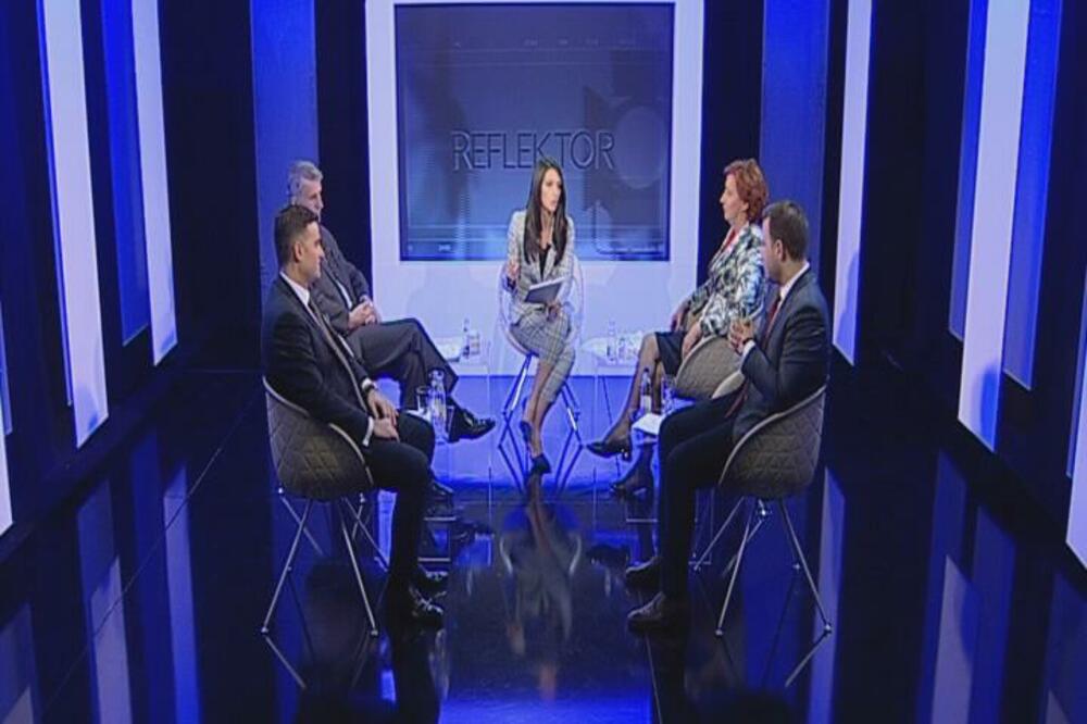 Reflektor, Foto: Printscreen