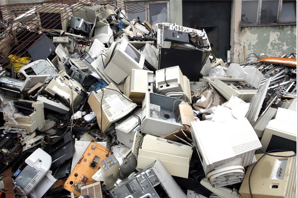 opasni otpad, Foto: Shutterstock.com