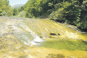 DIREKTNO Mini hidroelektrane u Crnoj Gori - profit preči od...