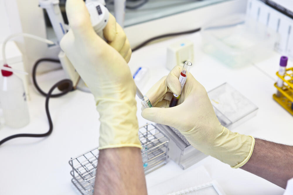 laboratorija, testiranje, Foto: Shutterstock