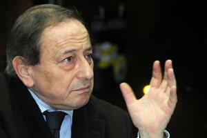 Predrag Ejdus za "Vijesti": Igram, dakle postojim