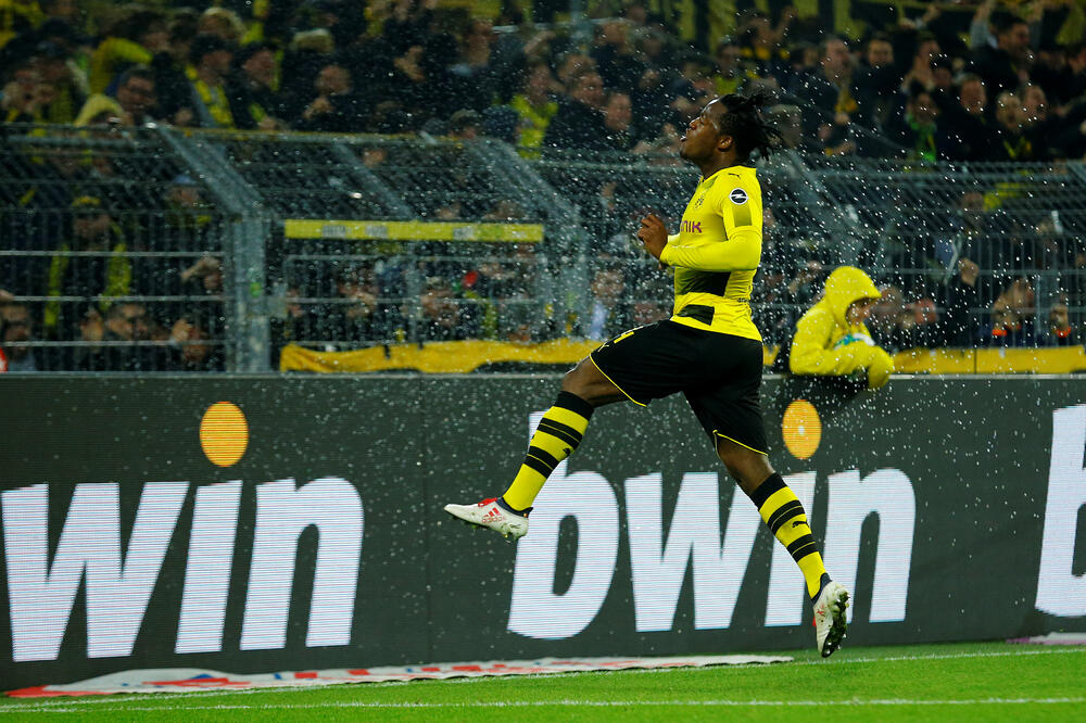 Miši Bačuaji Borusija Dortmund, Foto: Reuters