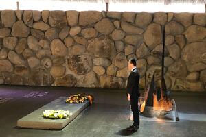 Ministar Bošković položio vijenac u Jad Vašemu