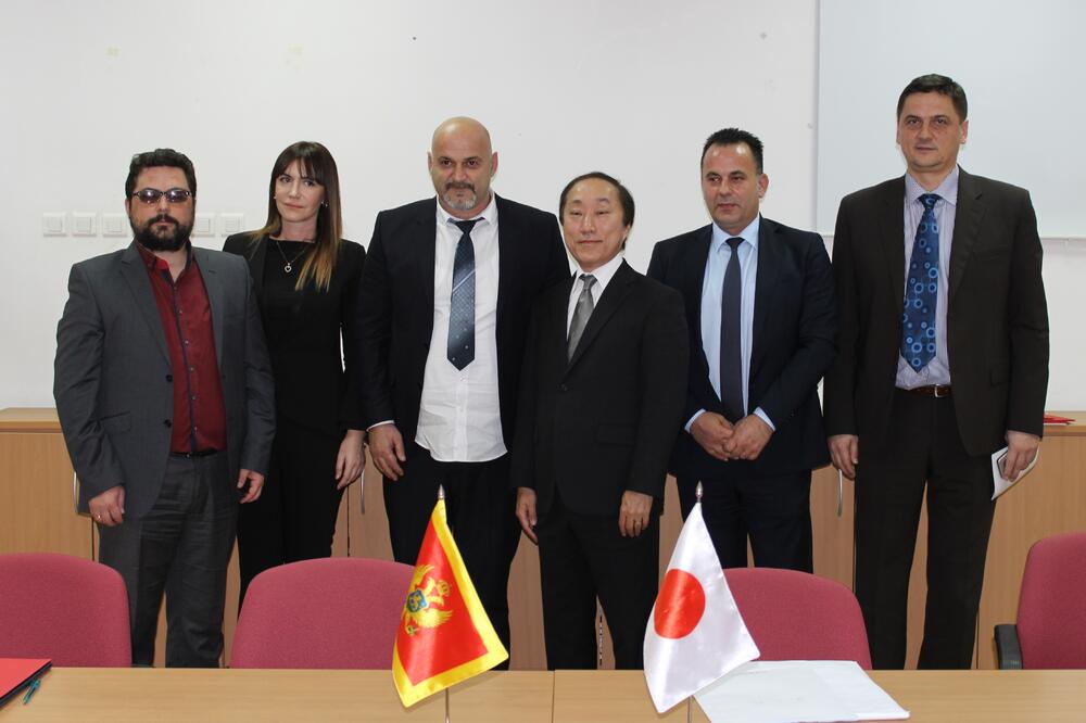 Japan donacija, Foto: Ministarstvo prosvjete