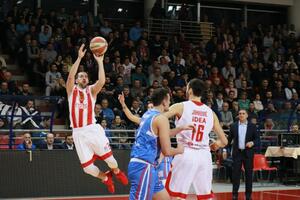 Zvezda osigurala prvo mjesto, Mornar dobio rivala u plej-ofu