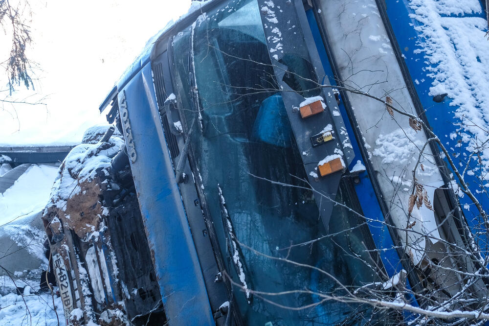 Kamion, nesreća, Foto: Shutterstock