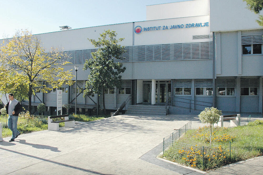 Institut za javno zdravlje, Foto: Savo Prelević