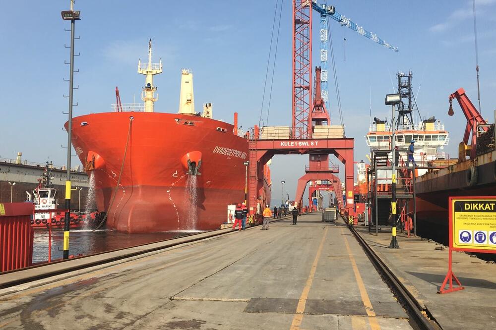 Dvadesetprvi maj u Jalovoj, Foto: Uprava pomorske sigurnosti Crne Gore