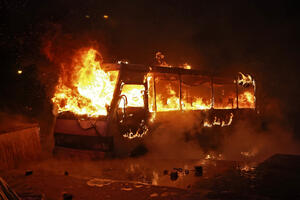 Šest rudara poginulo u zapaljenom autobusu