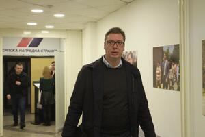 Vučić: Mislim da SNS bez partnera ima apsolutnu većinu u parlamentu