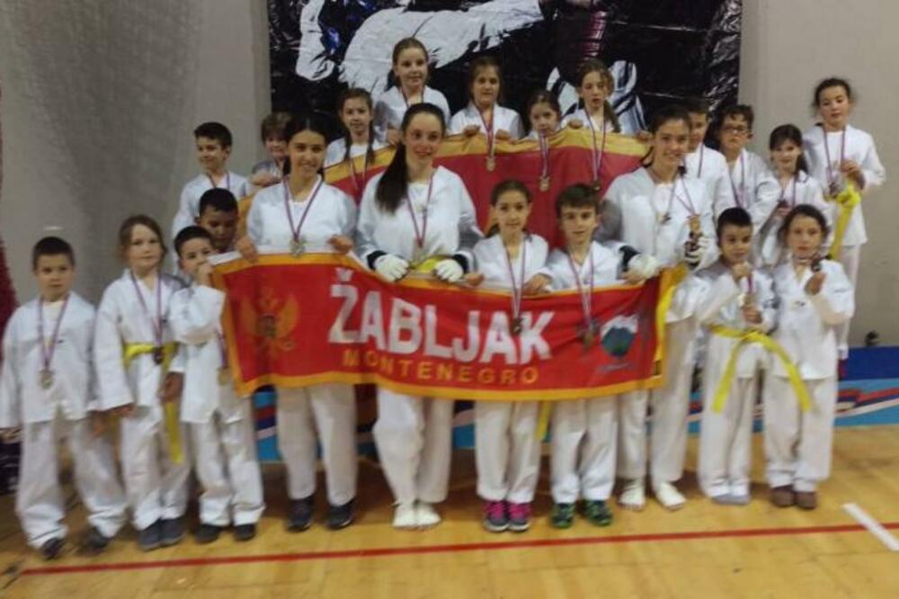 Durmitor-Vrhnika, Foto: Privatni album