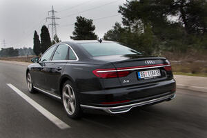 Za volanom: Audi A8 na testu i koliko nam saobraćaj zagađuje vazduh