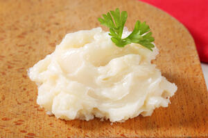 Da li je svinjska mast zaista zdravija od putera?