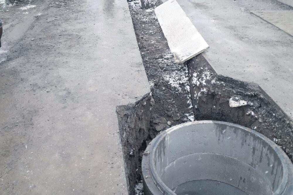 Murtovina, šahte, Ulica generala Sava Orovića, Foto: Čitalac "Vijesti"