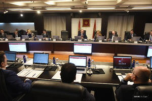 Saglasnost Vlade za zaduženje IRF-a: Novih 30 miliona...