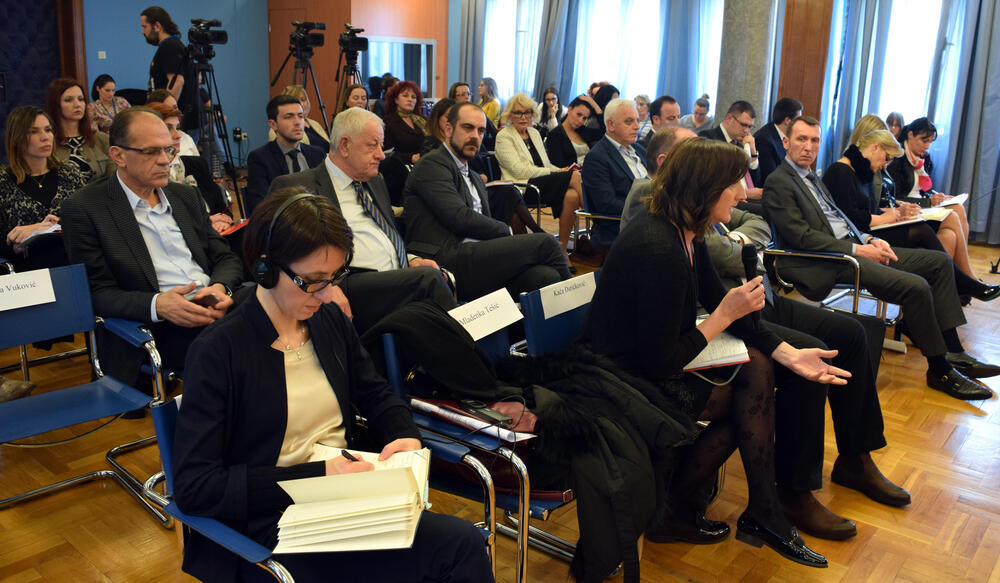 Odbor za politički sistem