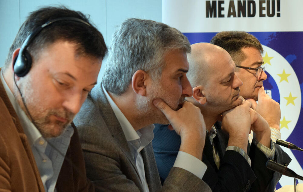 Istraživačko novinarstvo, diskusija