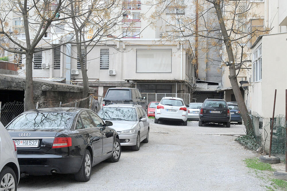 Plac Ajkovića, Foto: Zoran Đurić