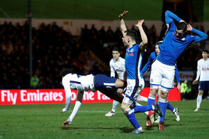 Je li Dele Ali opet simulirao penal?