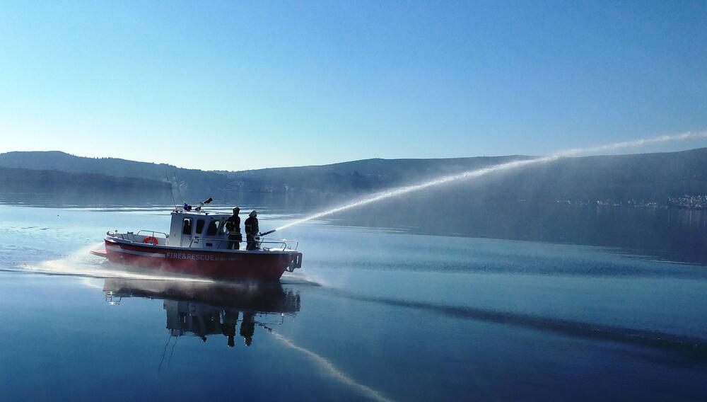 Vatrogasno plovilo Tivat