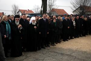 Vučić: Slavimo Srbiju, sjećamo se predaka
