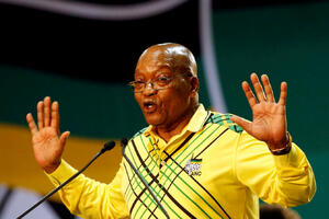 Zuma: Odlazim ako mi parlament izglasa nepovjerenje, nisam uradio...