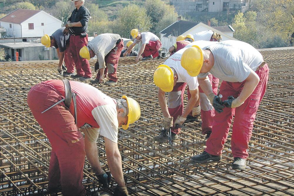 građevinski radnici, Foto: Luka Zeković