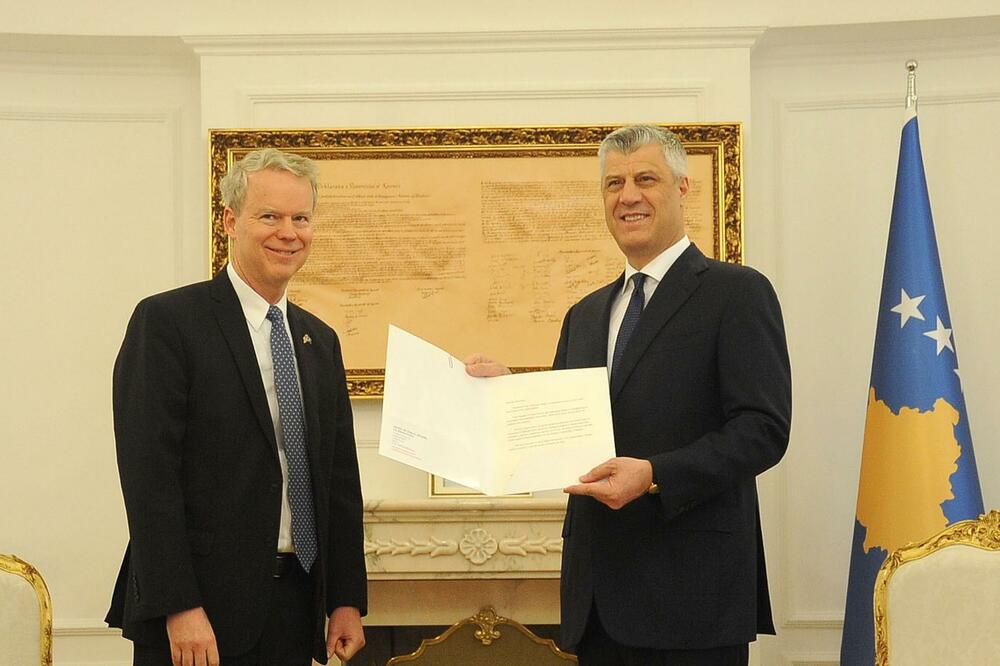 Greg Delavi, Hašim Tači, Foto: President-ksgov.net