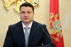 Skupština konstatovala ostavku Petra Smolovića