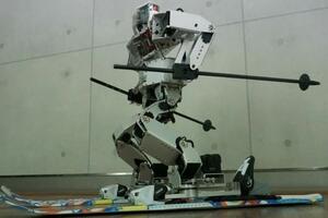 Pogledajte kako izgleda skijaško takmičenje robota
