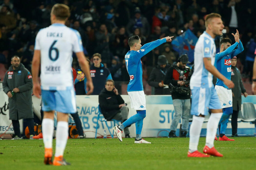 Hose Kaljehon Napoli, Foto: Reuters
