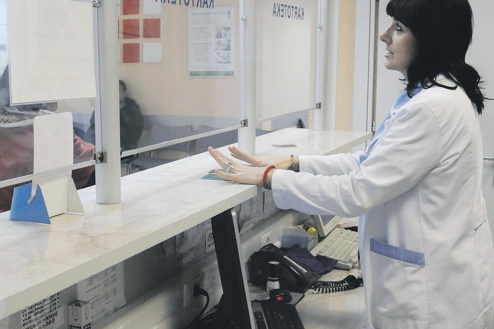 Dom zdravlja blok 5, Foto: Boris Pejović