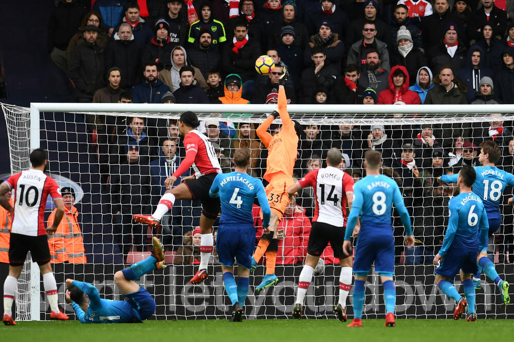 arsenal sautempton, Foto: Reuters