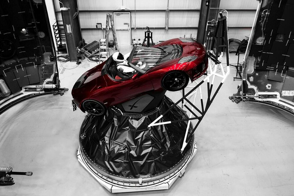 Tesla, Foto: Twitter