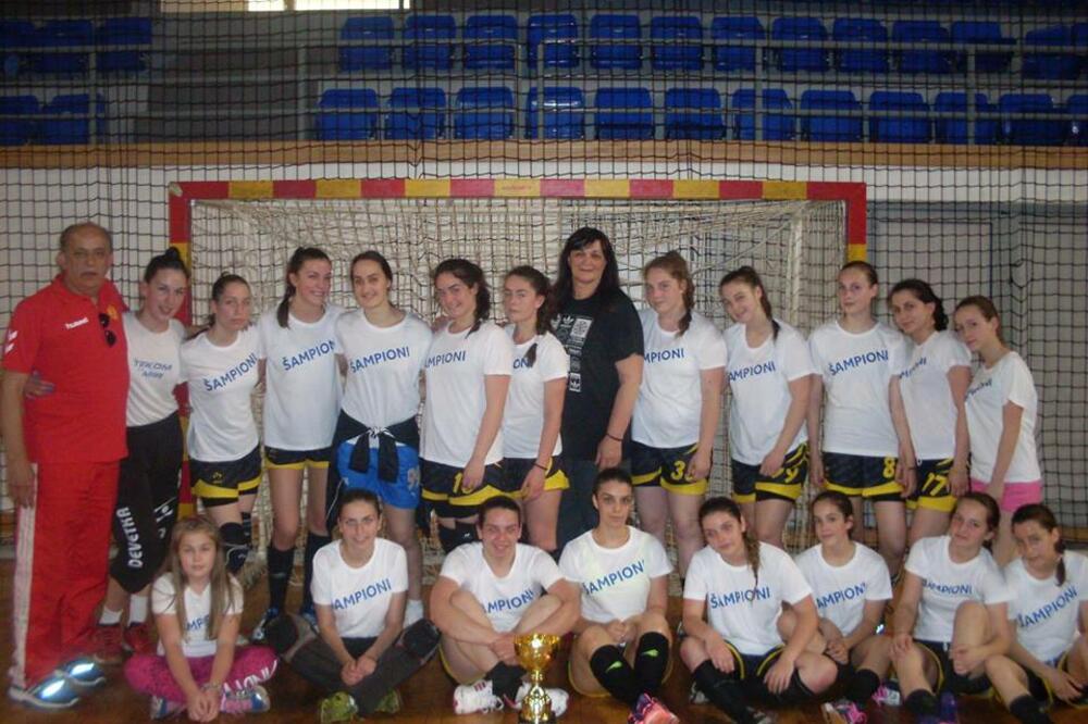Ženski rukomet Devetka, Foto: Privatna arhiva