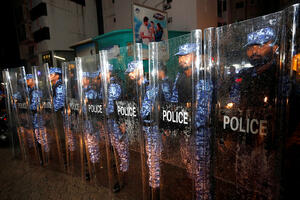 Snage bezbjednosti upale u Vrhovni sud Maldiva, uhapšen bivši šef...