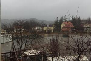 Direktorat: Na Cetinju kiša stvorila određene probleme, ali su ih...