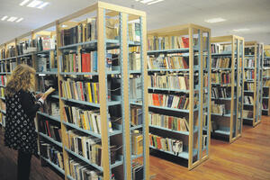 U planu uvećanje fondova biblioteke "Radosav Ljumović"