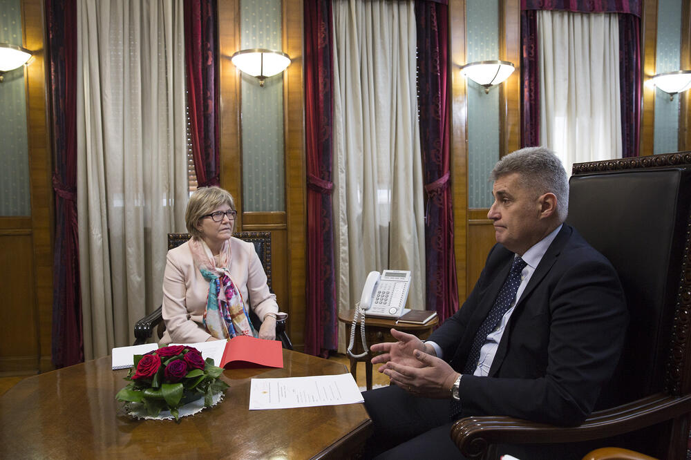 Margaret En Uehara, Ivan Brajović, Foto: Skupština Crne Gore