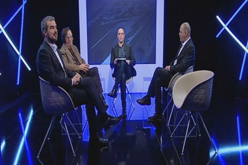 Načisto, Foto: Printscreen