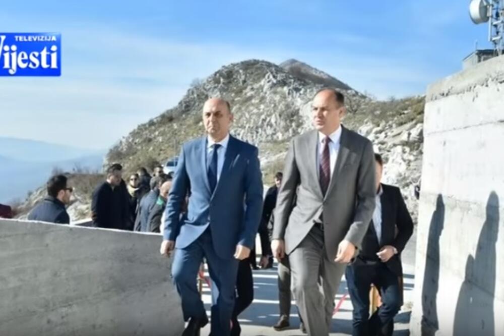 Nazif Cungu, Enver Hodžaj, Foto: Screenshot (TV Vijesti)