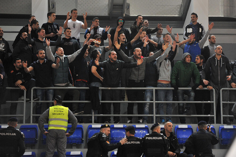 Varvari bar, Foto: Savo Prelević