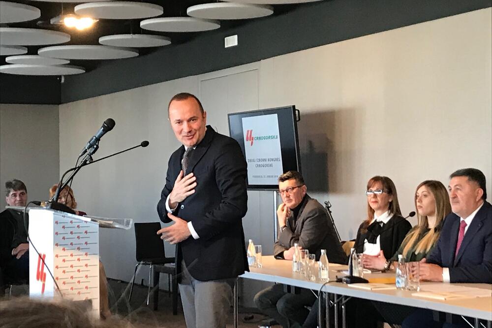 Vladimir Pavićević, Crnogorska, Foto: Vuk Lajović