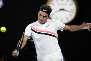 Federer za titulu sa Čilićem, Čung predao u drugom setu